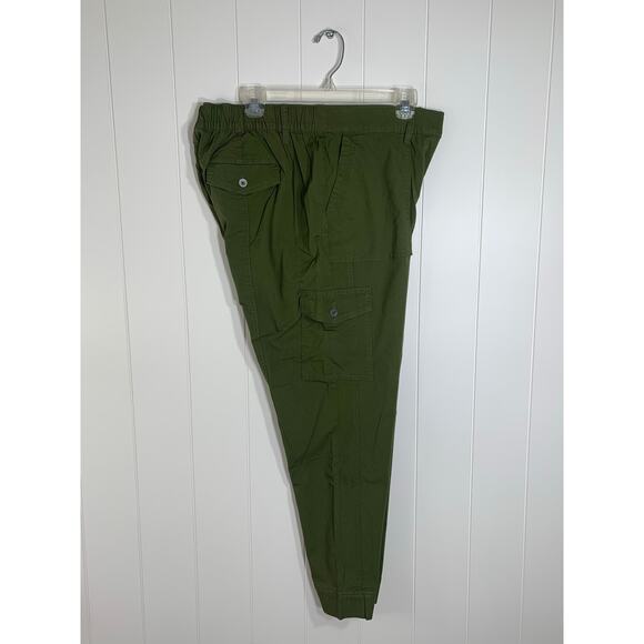 NWT - Style & Co Women’s Straight Leg Green Cargo Mid Rise Pants Size 12 - Picture 2 of 8